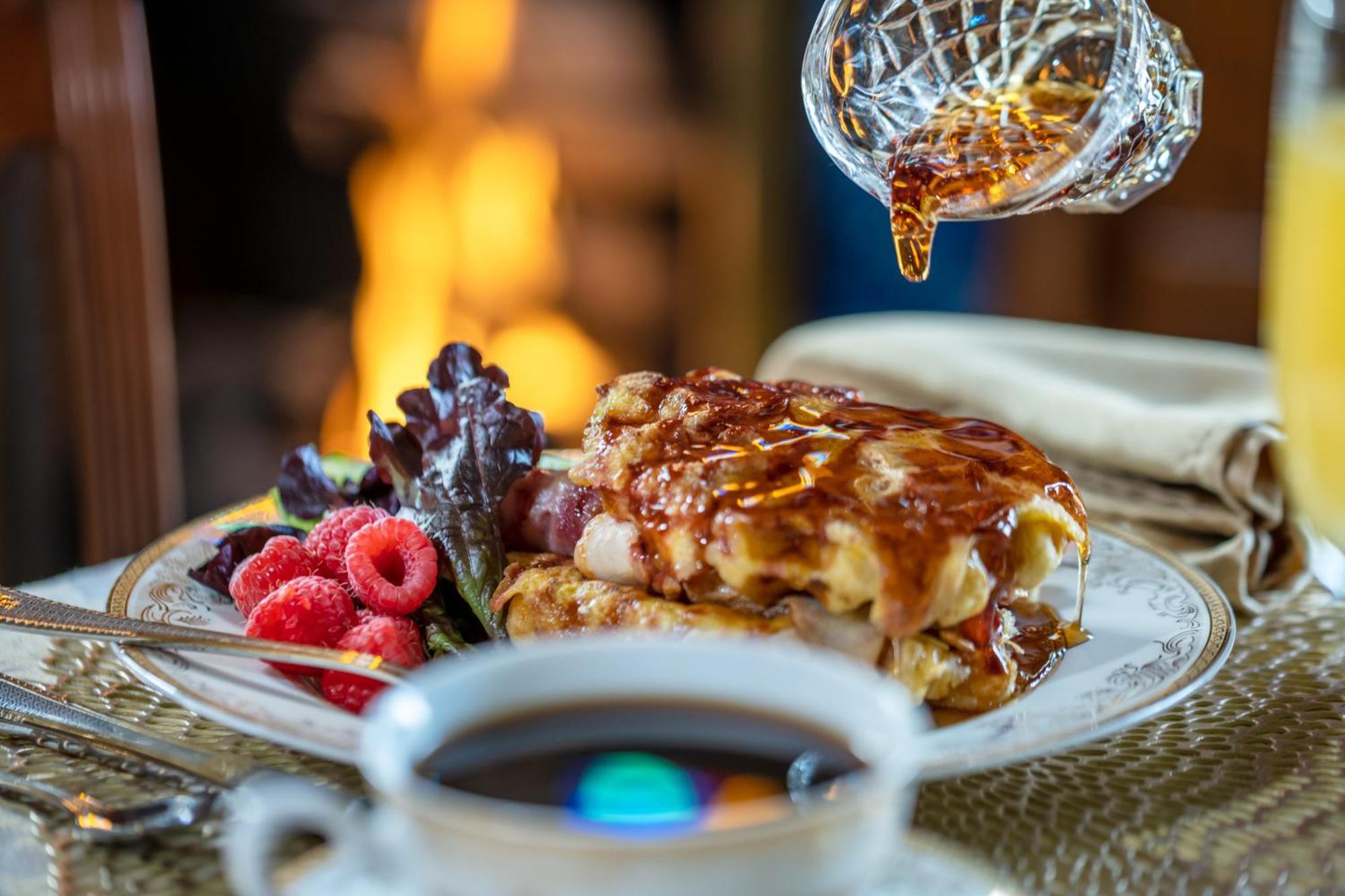 Historic Webster House Bed And Breakfast Inn Бей Сити Екстериор снимка