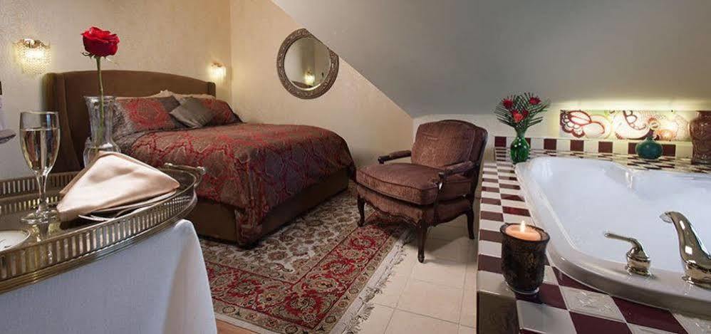 Historic Webster House Bed And Breakfast Inn Бей Сити Екстериор снимка